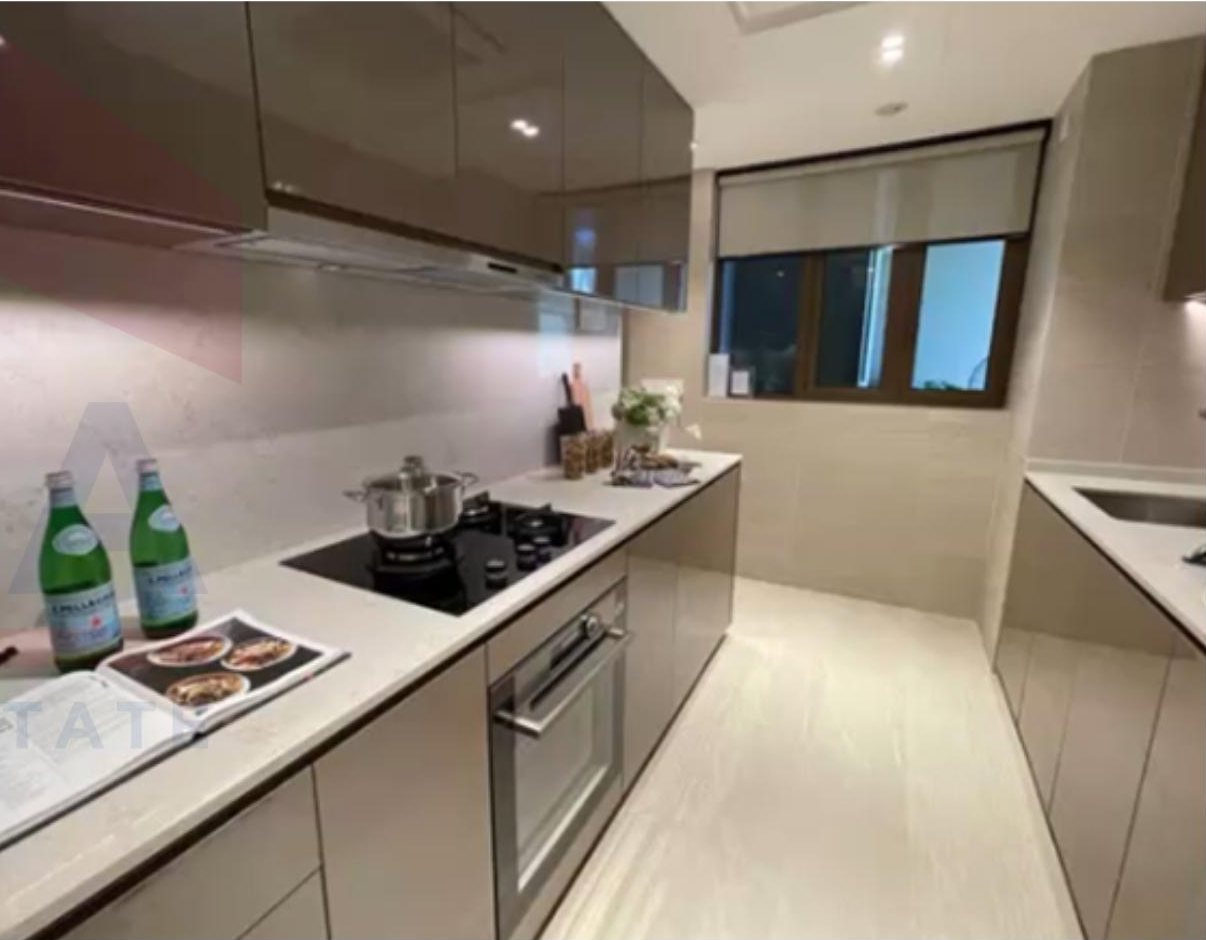 Long kitchen